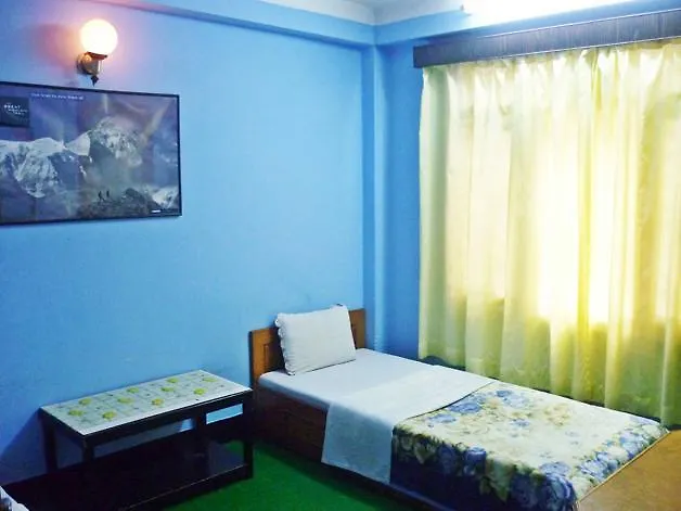 Gasthof Yeti Guest Home 2*